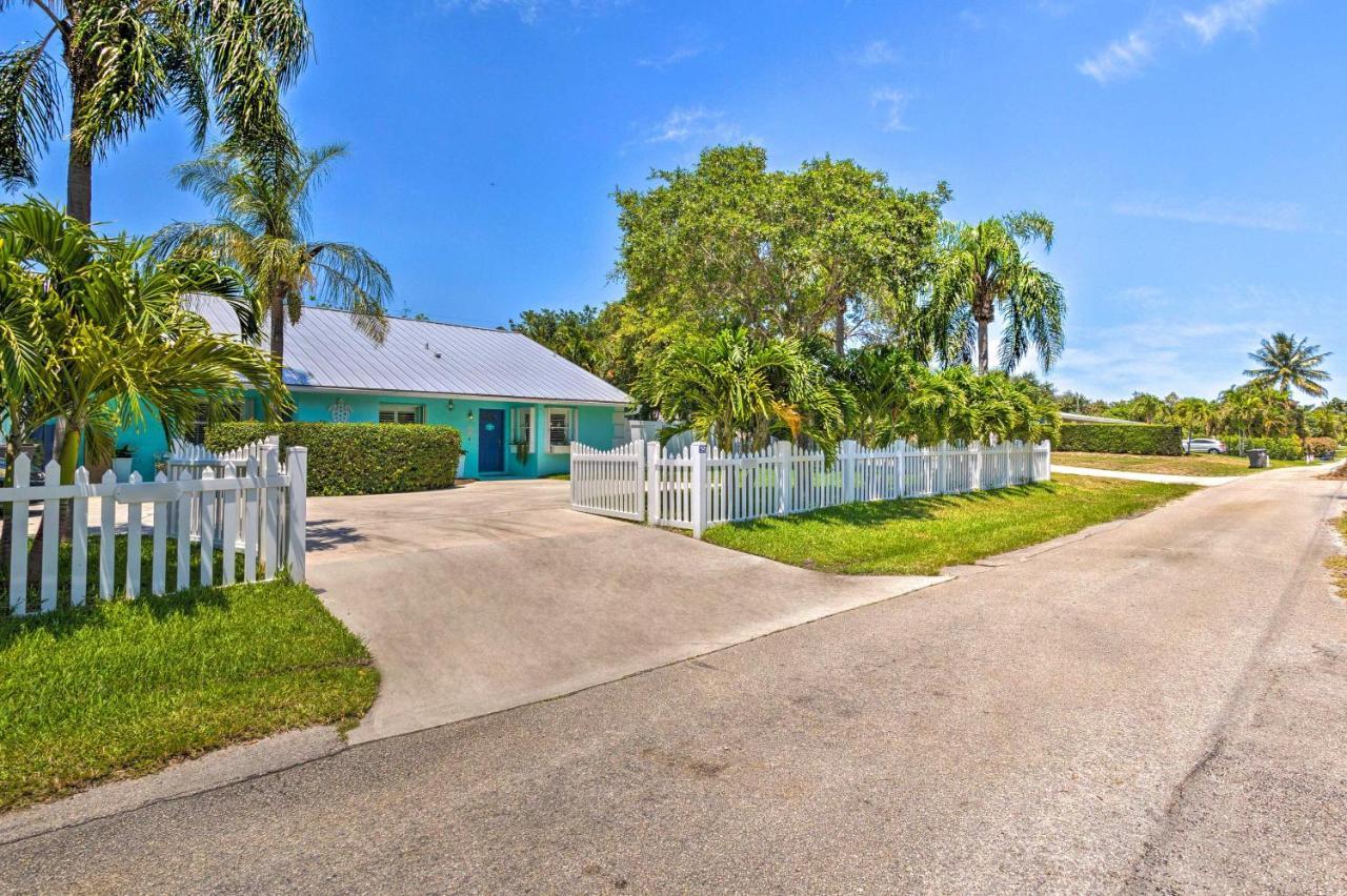 Coastal Villa With Private Yard And Heated Pool! North Palm Beach Exterior photo