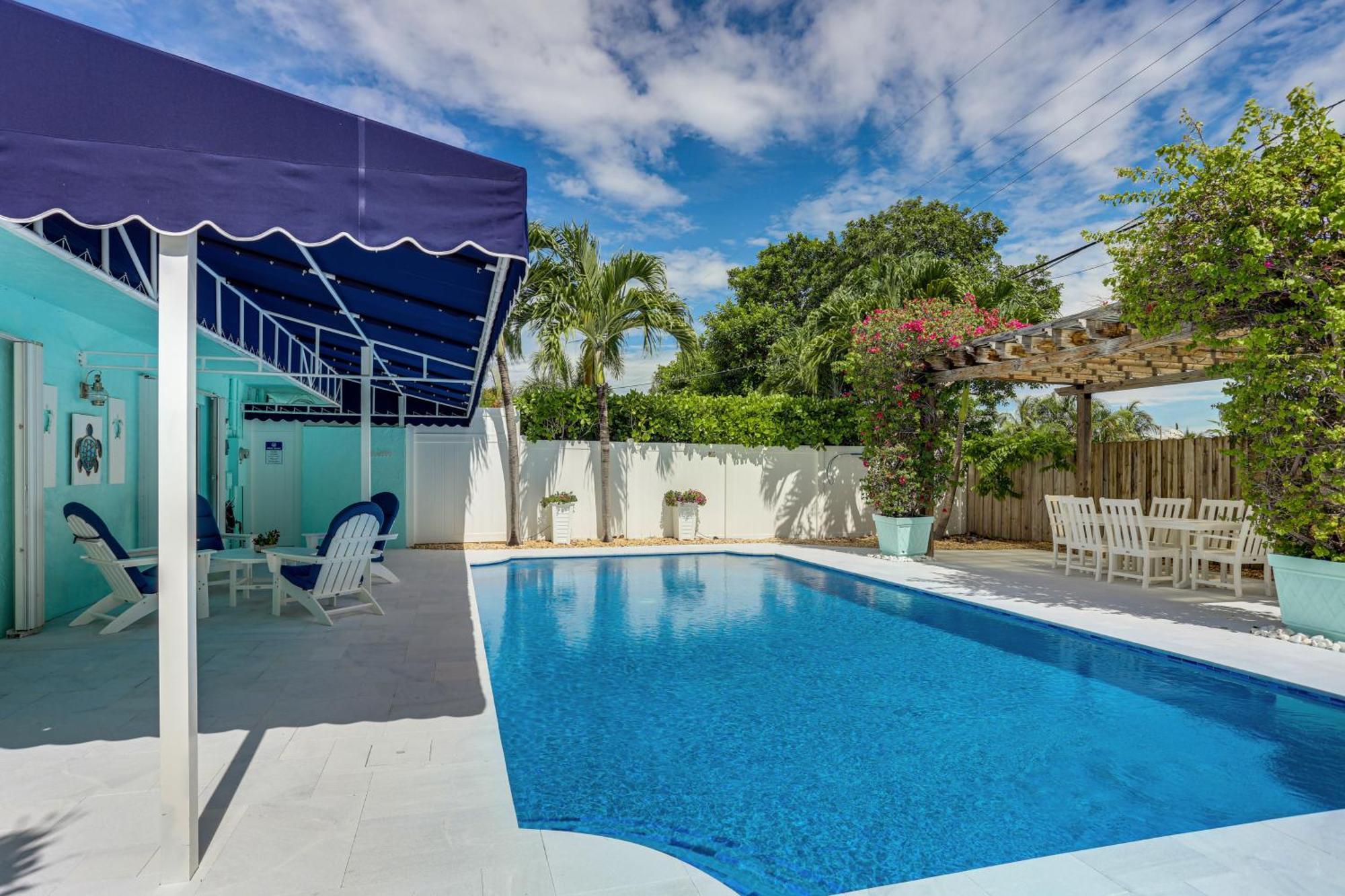 Coastal Villa With Private Yard And Heated Pool! North Palm Beach Exterior photo