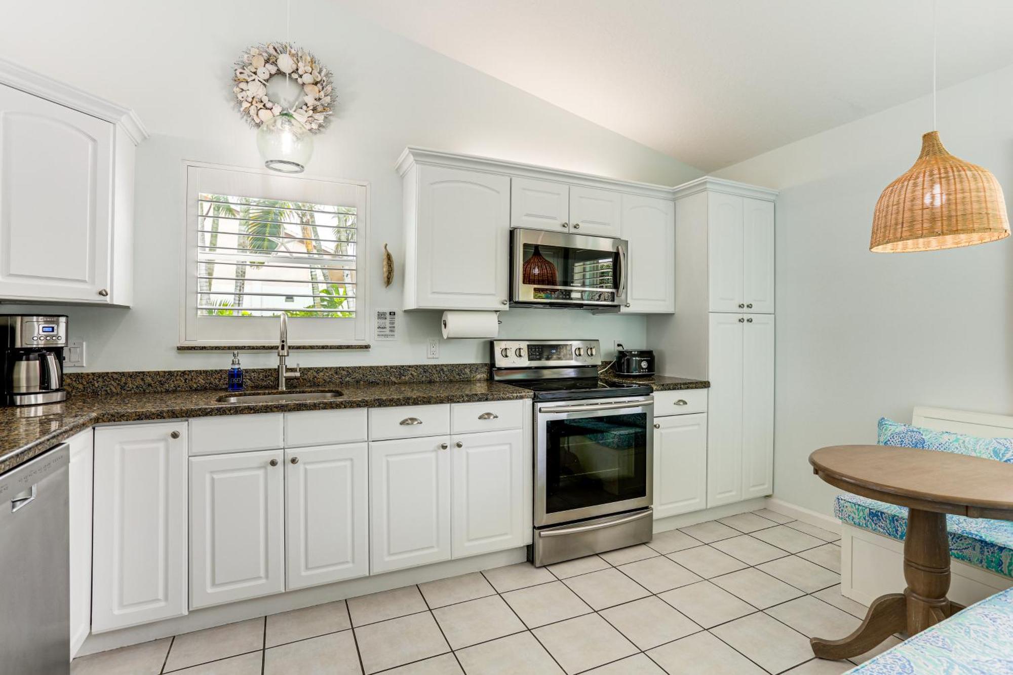 Coastal Villa With Private Yard And Heated Pool! North Palm Beach Exterior photo